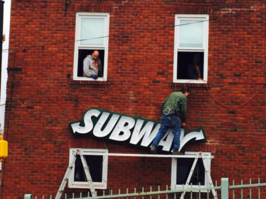 Subway - signs going up